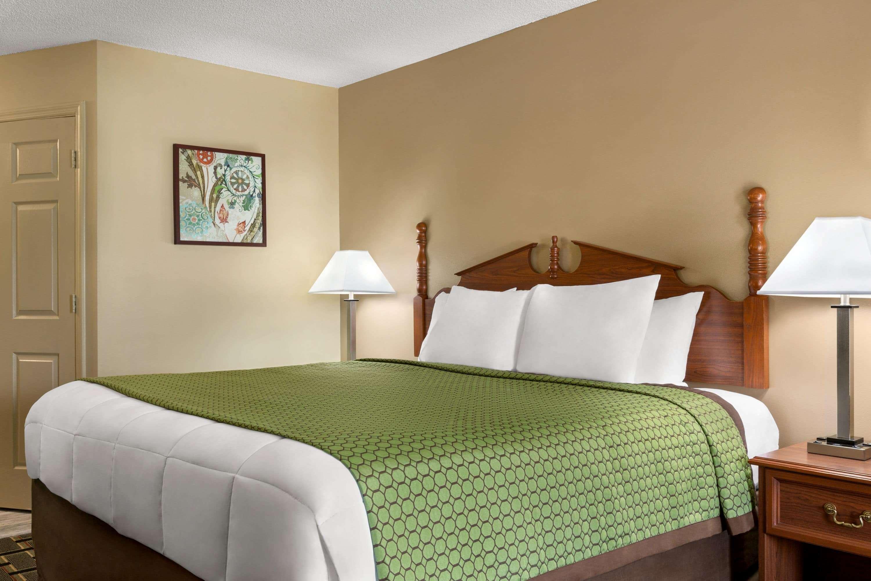 Baymont By Wyndham Warner Robins