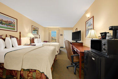 Baymont By Wyndham