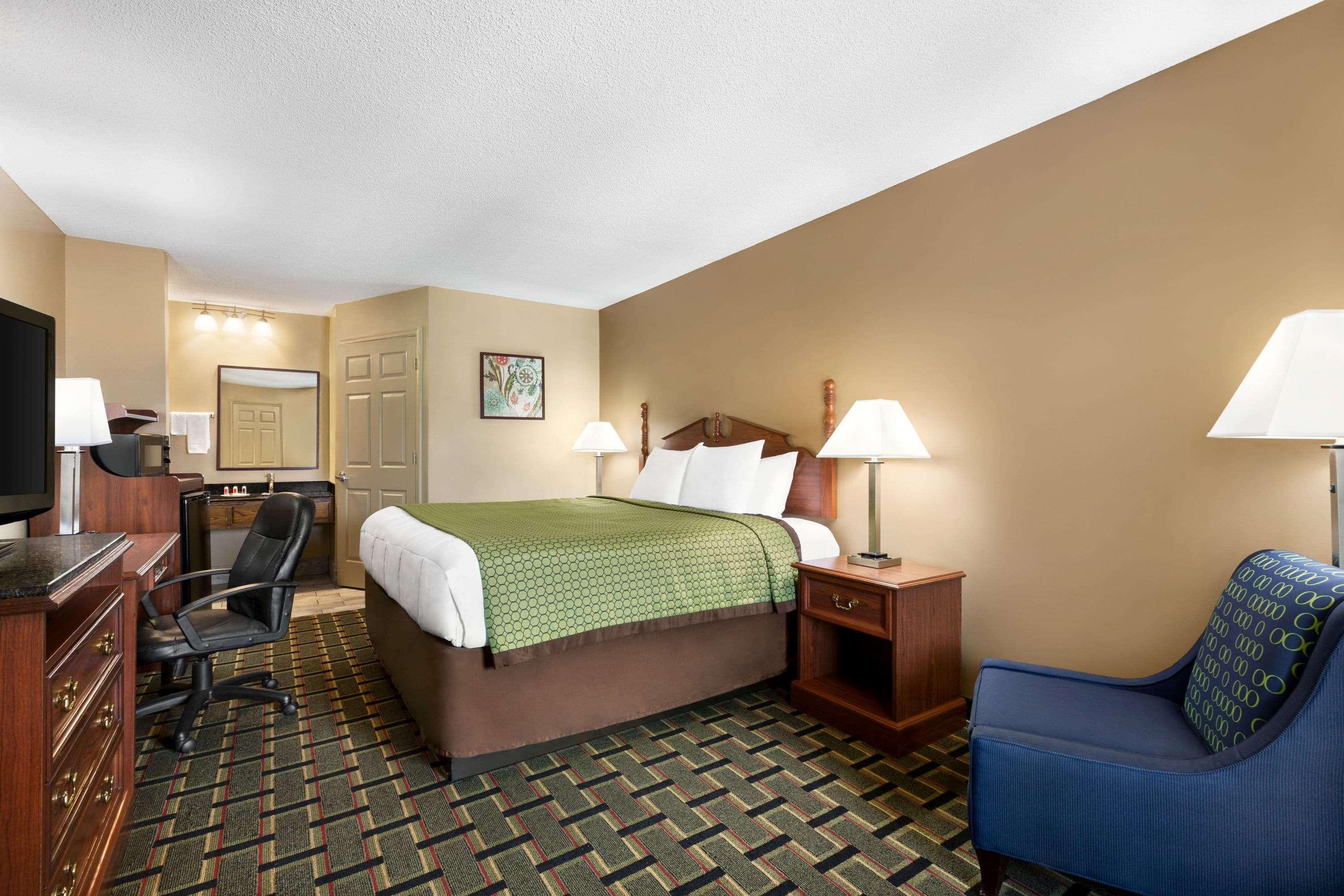 Baymont By Wyndham Motel Warner Robins