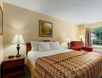 Baymont By Wyndham Motel Warner Robins